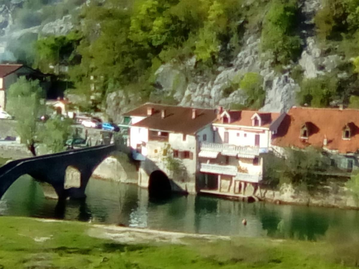 Guest House Perjanik Rijeka Crnojevića Buitenkant foto